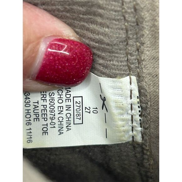 Old Navy Women's Peep Toe Chunky Heel Booties Brown Size 10 - Picture 7 of 9